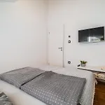 Vila 4 Bedroom With Heated Indoor Pool Jajo & Pajo *
