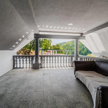 4 Bedroom With Heated Indoor Pool Jajo & Pajo Vila