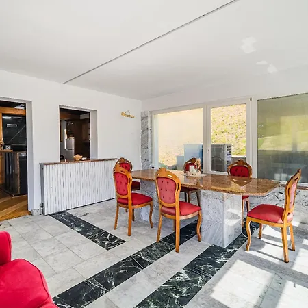 4 Bedroom With Heated Indoor Pool Jajo & Pajo Vila