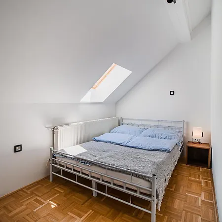 4 Bedroom With Heated Indoor Pool Jajo & Pajo Zgornja Kapla