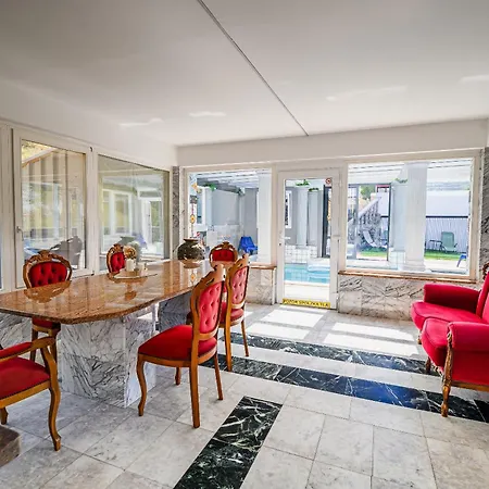 4 Bedroom With Heated Indoor Pool Jajo & Pajo Villa