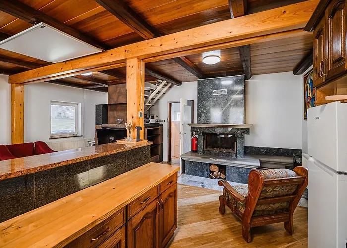 4 Bedroom With Heated Indoor Pool Jajo & Pajo * Fala