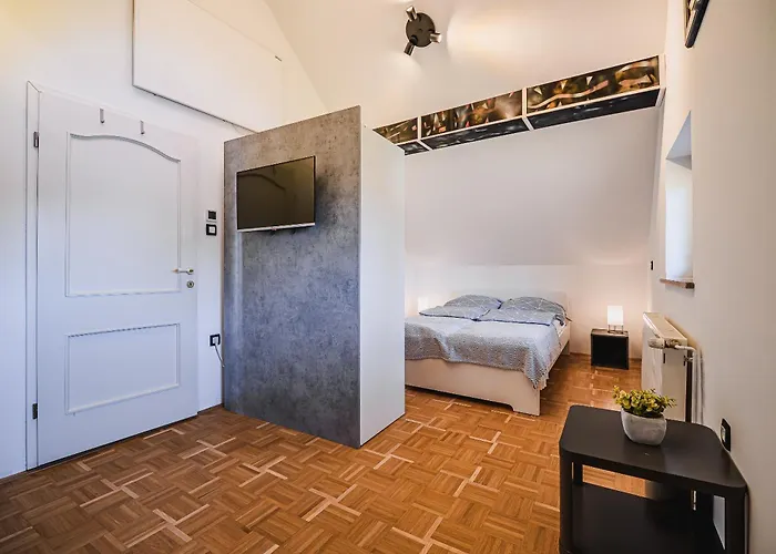 Vila 4 Bedroom With Heated Indoor Pool Jajo & Pajo *