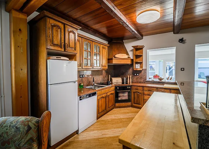 4 Bedroom With Heated Indoor Pool Jajo & Pajo